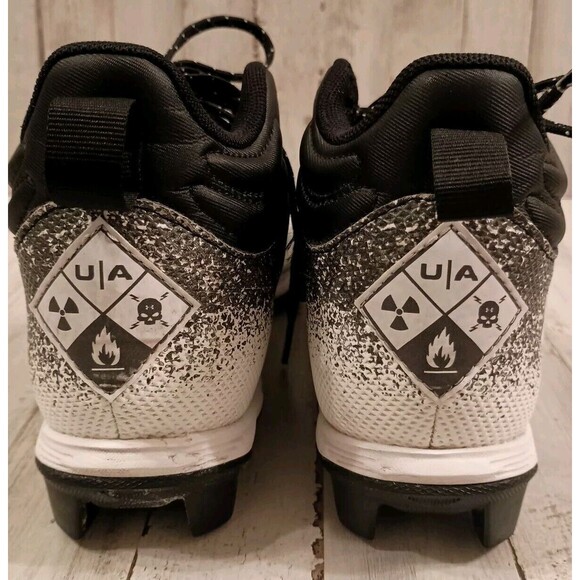 Under Armor Men's Football Cleats Size 7.5 Spotlight Fran 2.0 Shoes 3025084-001 - Picture 9 of 13